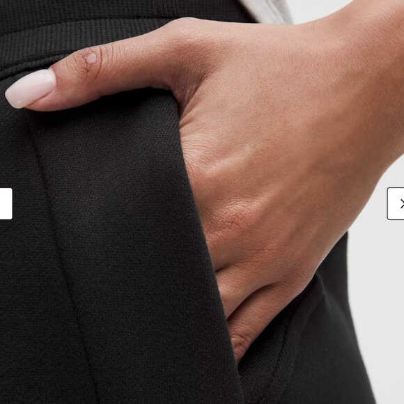 Lululemon Scuba Mid-Rise Wide-Leg Pant Short size XL NWT - Picture 3 of 6